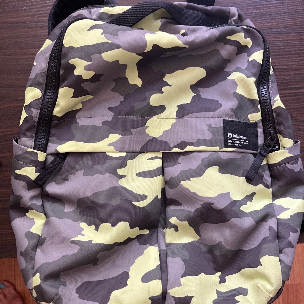 Lululemon backpack like new